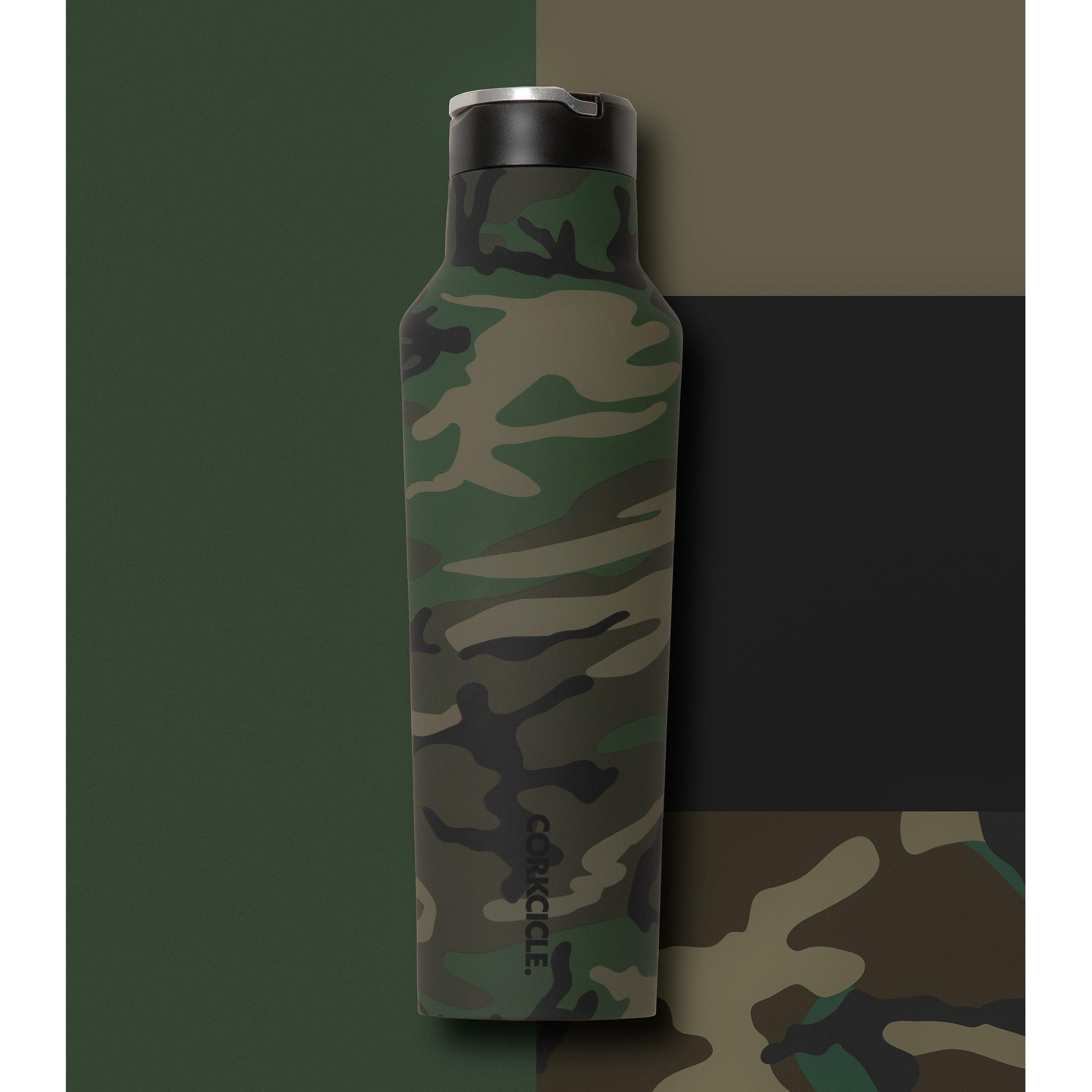 Corkcicle 600ml Sports Canteen in Woodland Camo.